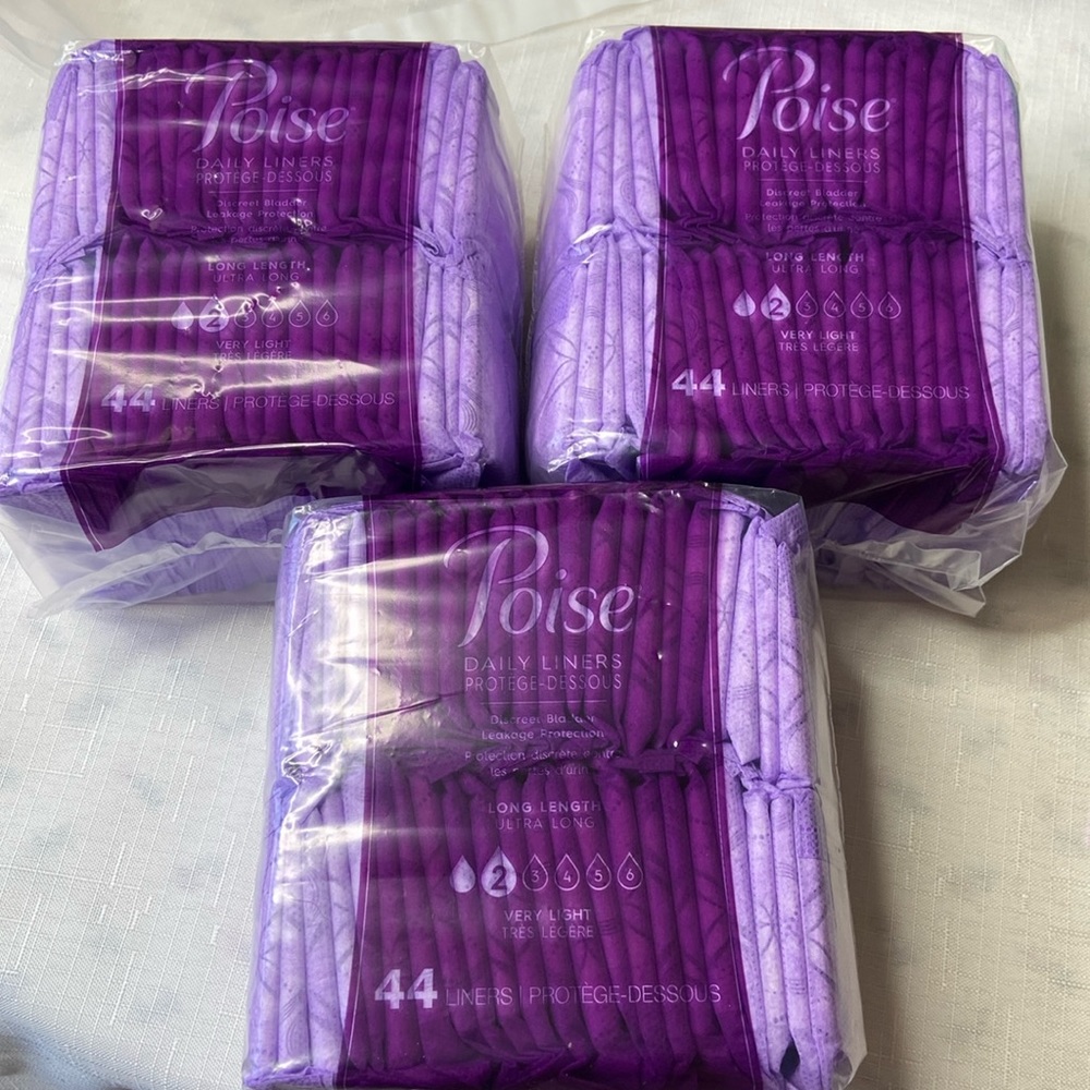 3 packs of poise daily liners size 2 long length 44 liners in each pack new